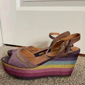 BC Because I Wear Rose Colored Glasses Rainbow Purple Wedge Size 8.5